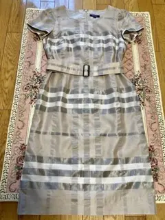 美品 バーバリー ロンドン ワンピース ノバチェック