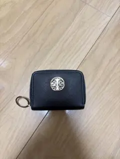 Item thumbnail for item bff7a0a4-0d62-41e6-9d04-bfea618bde19