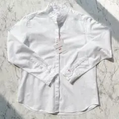 UNIQLO×INES DE LA FRESSANGE コットンフリルシャツ