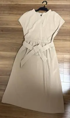 スローブイエナ ワンピース 半袖 新品未使用