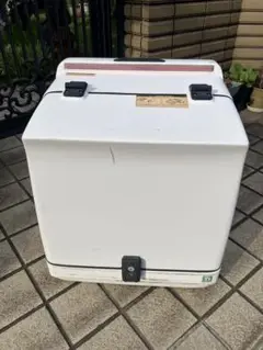 Item thumbnail for item 18a524ee-19aa-41b6-870a-e50c582d9e87