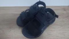 バンズ　サンダル　黒　26cm