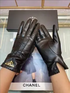 PRADA ブラックレザー手袋 7.5