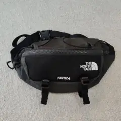 ノースフェイス 2.5L ボディバッグ　ウエストポーチ