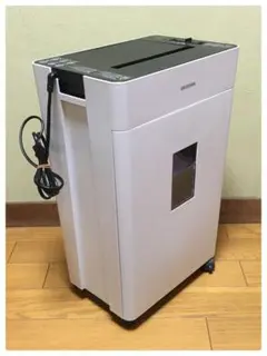 Item thumbnail for item ff324bfa-39f5-4a34-aa42-23b99635f334