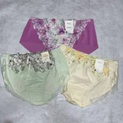 Item thumbnail for item 56f4625a-d985-43cf-858a-5e8437bbc3f7