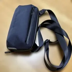 新品未使用　berufbaggage ボディバッグ ネイビー