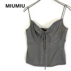 新品同様　美品　miumiu シルクキャミソールブラウス MIU MIU（キャミソール）のフリマアイテム一覧