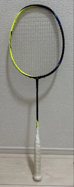 YONEXアストロクス77