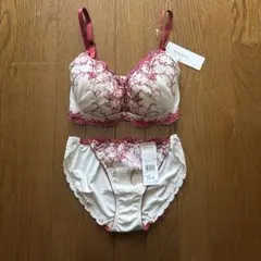 AMPHI ブラジャーショーツセット Ｅ７５Ｌアイボリー・ワイン