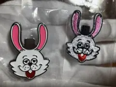 【SWING BUNNY】ピンバッジとミニワッペン（新品未使用）