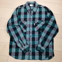 Kineticsのチェックシャツ