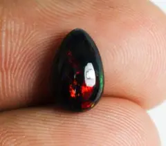 #B44 ブラックオパール 9×4mm 1ct