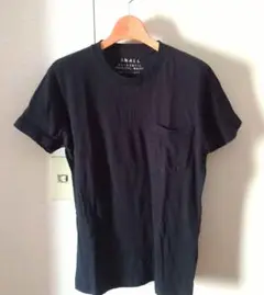 UNIQLO ブラック Sサイズ Tシャツ ポケット付き