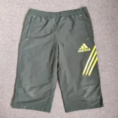 adidas ダークグリーン ハーフパンツ 160