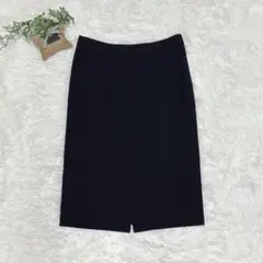 ユニクロ ひざ丈 タイトスカート バックスリット入り ストレッチ オフィス M