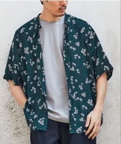 【LA BOUCLE / ラブークル】デシン バンドカラー パターン 半袖シャツ