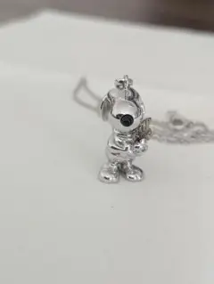 スヌーピーネックレス　シルバー