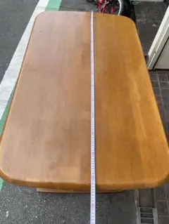 ダイニングテーブル