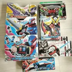仮面ライダー　ビルド　ドライブ　ダブル　ウルトラマン　セット