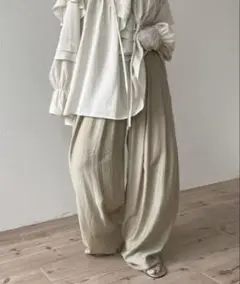 美品♡wee9s♡ウエストゴムリラックスマットサテンパンツ♡beige♡