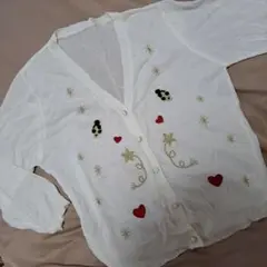刺繍ホワイトニットカーディガン