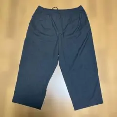GU グレー ワイドイージークロップドパンツ