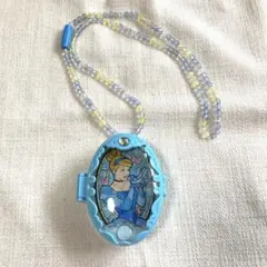 【即購入◎】　ディズニーランド　シンデレラ　光る ペンダント