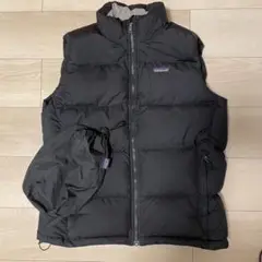 Patagonia 黒 ダウンベスト 収納袋付き