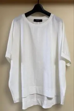 OMNES ホワイト 半袖Tシャツ