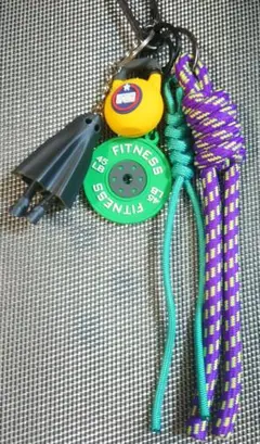 ハンドメイド　バックチャーム　じゃらじゃら　パラコード　おばけ　筋トレ