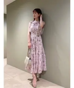SNIDEL Sustainableフリルプリントワンピース