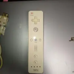 wiiリモコン　白　ヌンチャク付