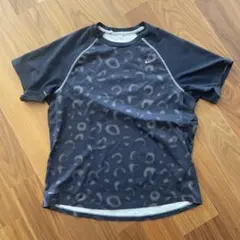 Nike Tシャツ M