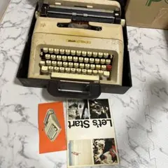 olivetti LETTERA 35　 オリベッティ　タイプライター 箱付き