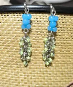 ハンドメイド 青と緑のフリンジピアス
