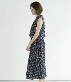 ロペピクニック　花柄ノースリーブロングワンピース
