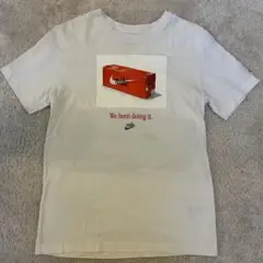 セール！Nike プリントTシャツ Mサイズ　シューズボックス