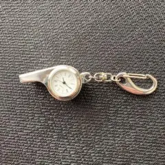 ホイッスル型キーホルダー　時計付　シルバー