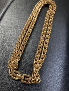 Item thumbnail for item 087bfab8-811b-40f6-abea-7bd6f416f31c