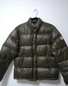 MONCLERダウン カーキ