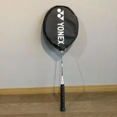 バドミントンラケット