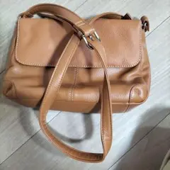 ブラウン ショルダーバッグ フラップ式