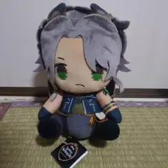 ツイステッドワンダーランド　スペシャルハンドメイド風お座りぬいぐるみ　レオナ