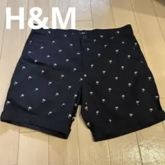 《美品》H&M 黒 ヤシの木刺繍 ショートパンツ 34R