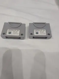 ニンテンドー64 完動品　コントローラーパック2個
