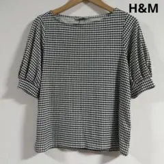 H&М　千鳥柄トップス