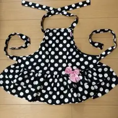 エプロン　子供用　黒水玉　かわいい　フリル　リボン　幼稚園　小学校低学年