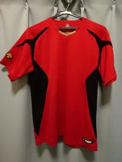 DESCENTE レッド ブラック Vネック ユニフォーム M