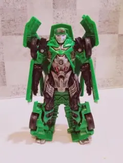 トランスフォーマー　クロスヘアーズ　瞬間変形　玩具